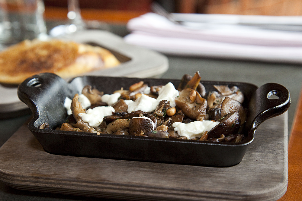 Denali, Denali National Park, Alaska, Crows Nest, Denali Crows Nest, Denali Crows Nest Cabins, 49th State, mountains, mountainside, cabins, log cabin, accommodations, Denali lodging, Denali hotels, hotels in Alaska, hotels in Denali, Denali vacation, vacation, Alaskan vacation, dining, the Overlook, the Overlook restaurant, the Overlook at the Crows Nest, award winning, Alaskan cuisine, dining, dine Denali, Denali restaurants, best views, best views in Denali, best Denali restaurant, best Denali hotel